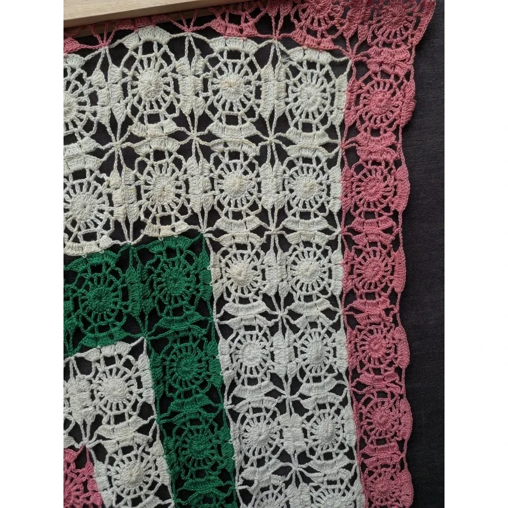 Vtg Handmade Tablecloth Cotton Crochet 42
